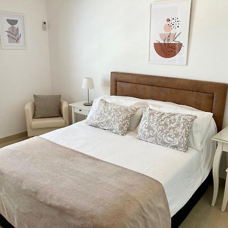 Villa Honey Rose, Güime Екстериор снимка